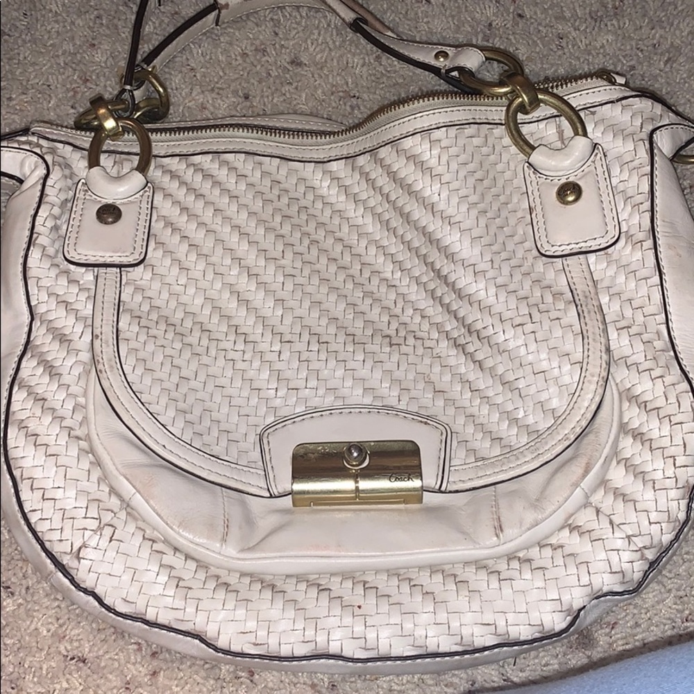White woven purse